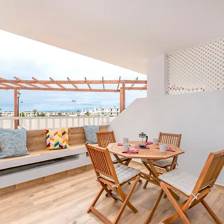 Sol De Lava, Reformado, Con Gran Terraza Y Vistas * Costa Teguise